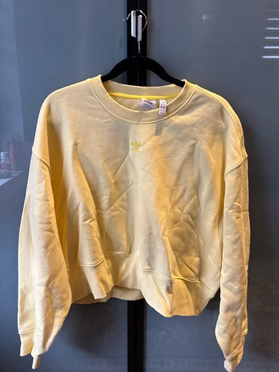 adidas Pale Yellow Crewneck Sweatshirt with Trefoil Tag - Picture 1 of 3